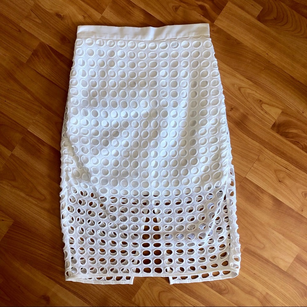 Banana Republic white pencil skirt size 00 petite